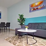 Seremban Pool View 5-6 Pax Suite