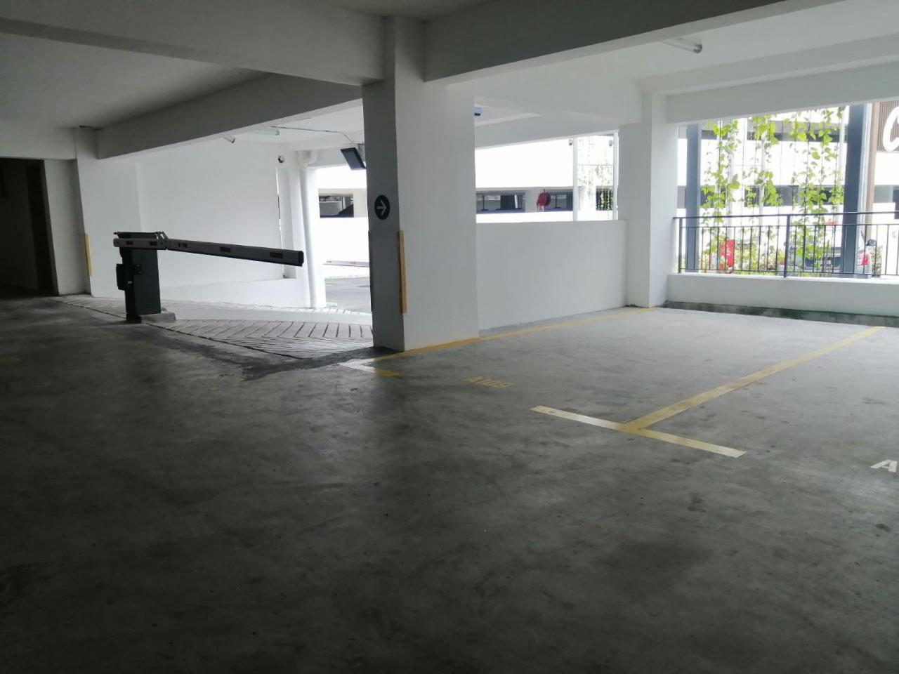 Pangsapuri Pool View 5-6 Pax