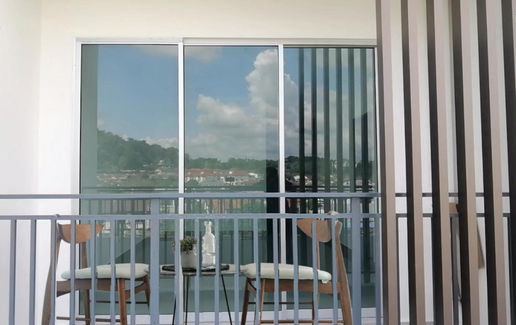 Pool View 5-6 Pax Pangsapuri *